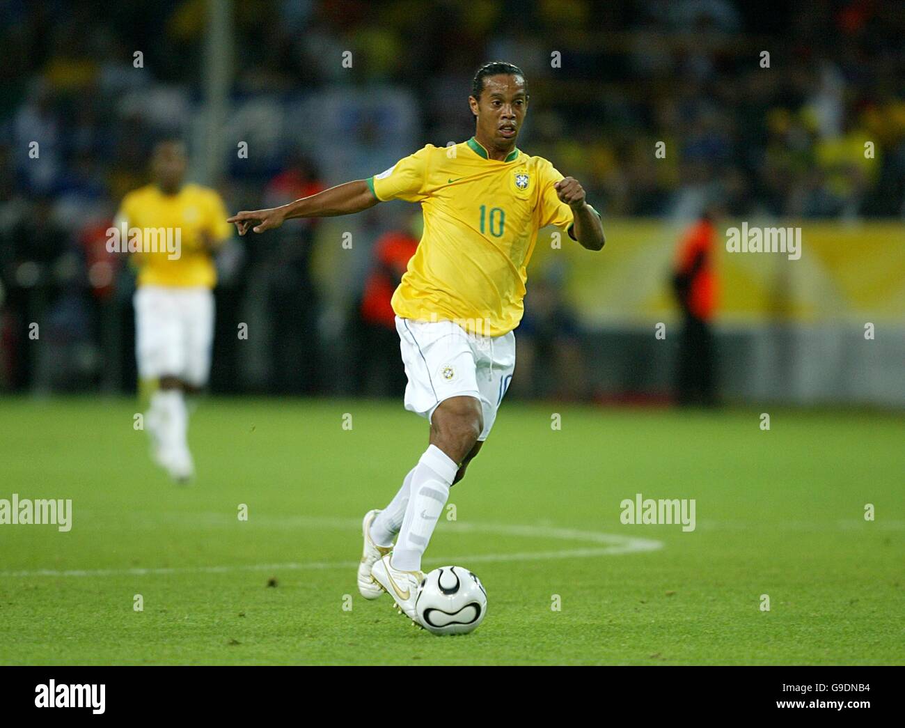 ronaldinho-brazil-world-cup-2006-hi-res-stock-photography-and-images