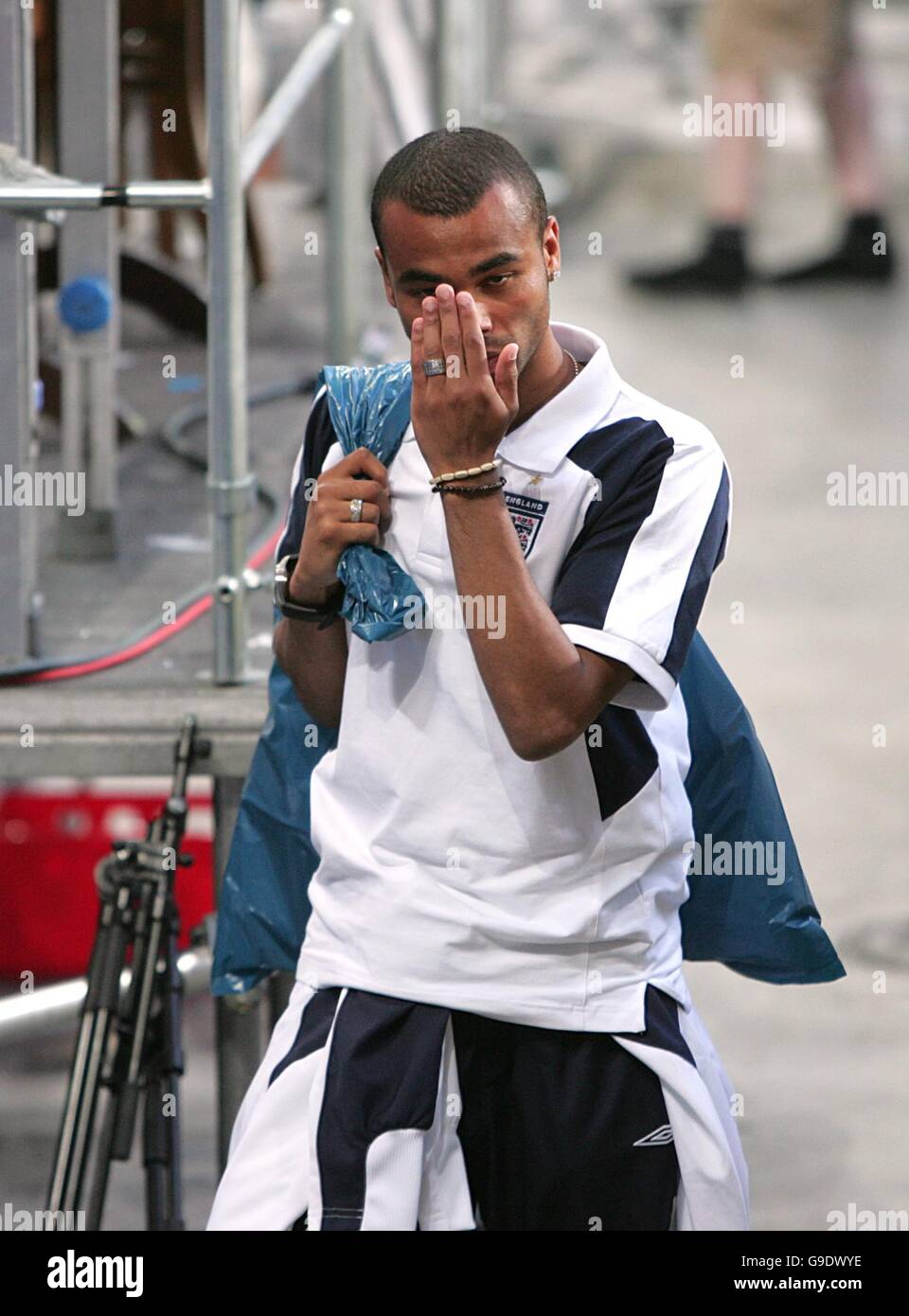 Soccer - 2006 FIFA World Cup Germany - Quarter Final - England v Portugal - AufSchalke Arena. Ashley Cole leaves the stadium after the match Stock Photo
