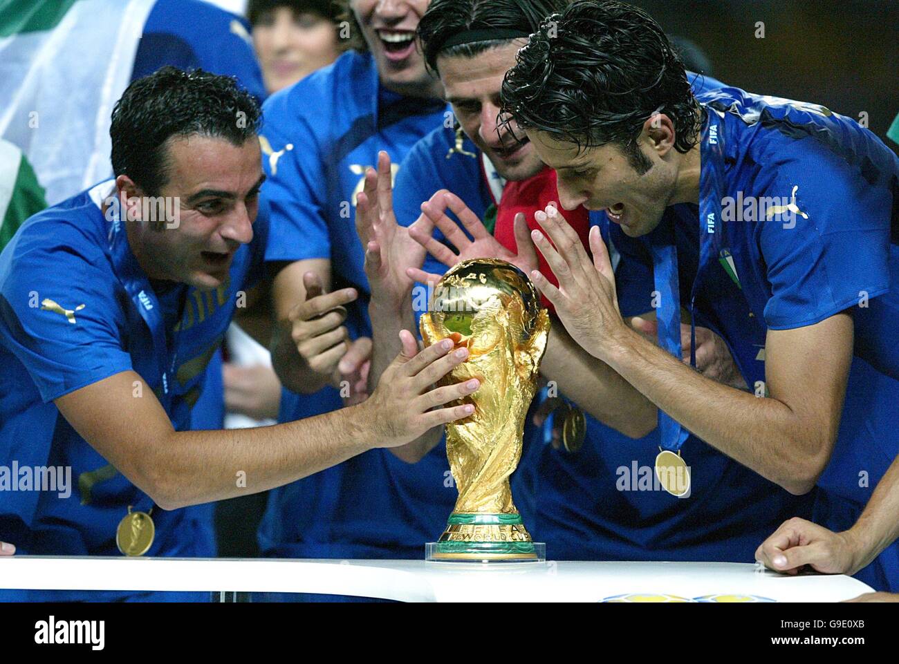 Fabio vincenzo iaquinta celebrate with the fifa world cup hires stock