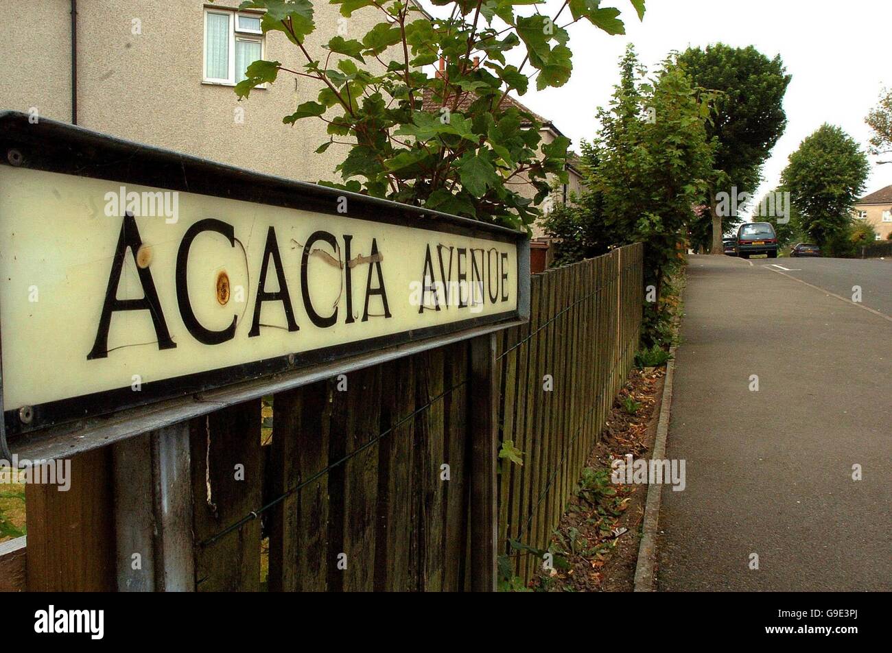 Acacia Avenue in Midway, Swadlincote after a social study published today revealed that residents living in streets called Acacia Avenue are happy with their lives, rarely get divorced and have been in the same job for 11 years. Stock Photo