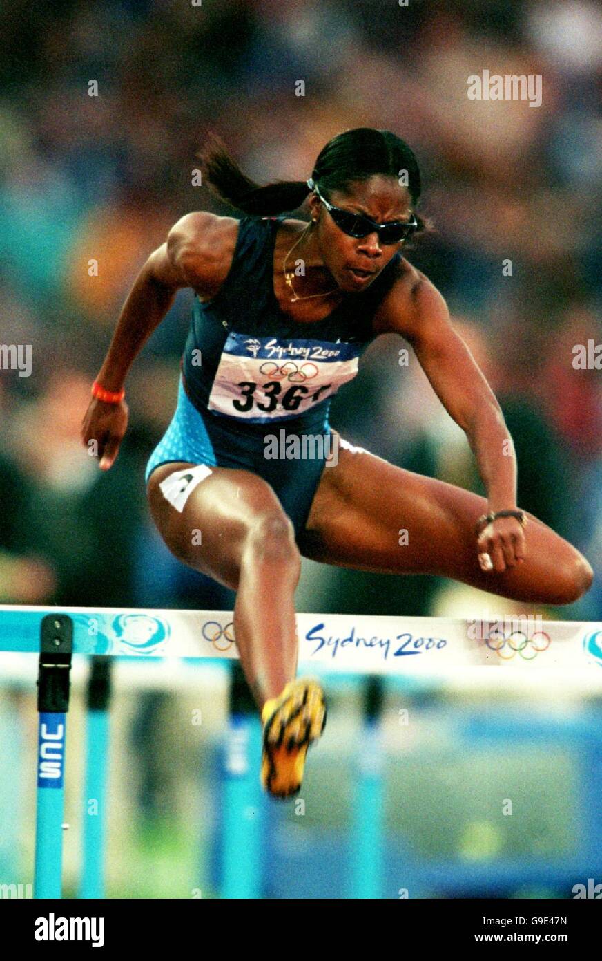 Sydney 2000 olympics athletics womens 100m qualifying heat hires stock