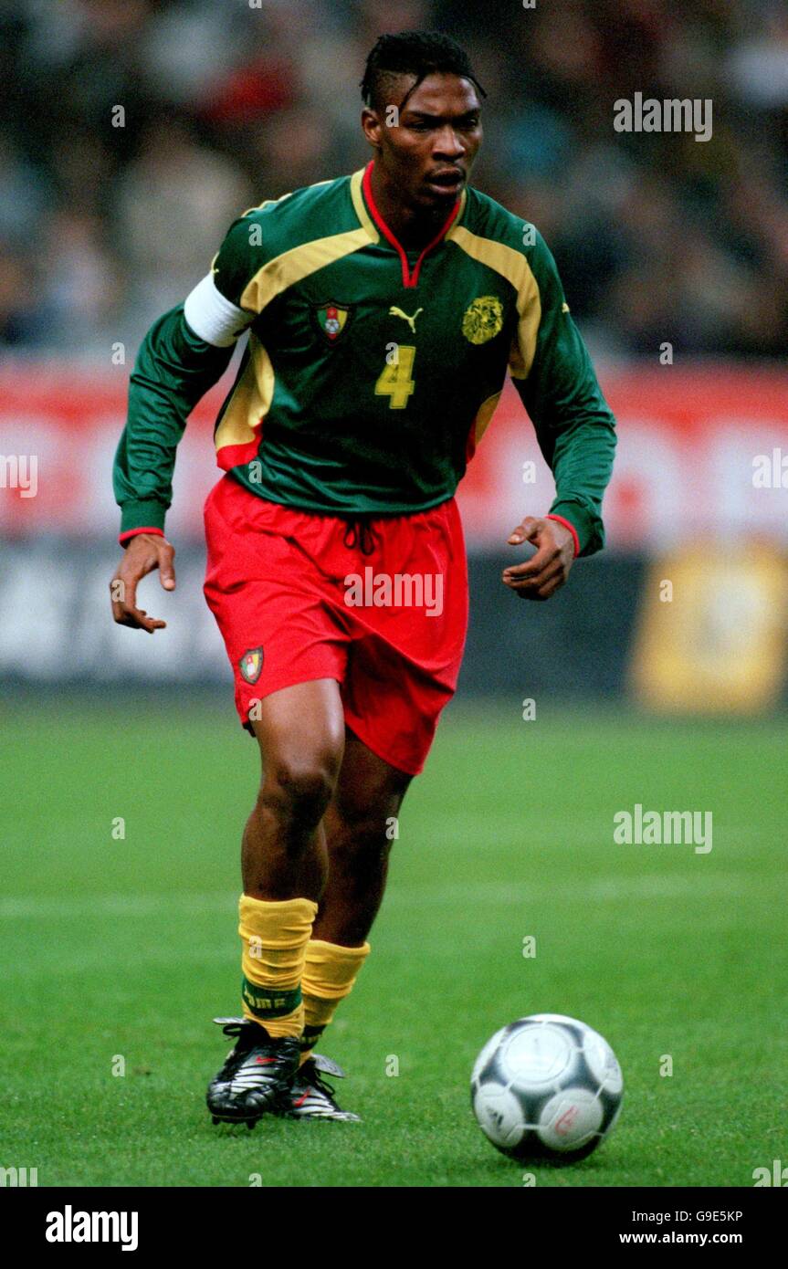 Ticket Match France Vs Cameroun - 2000 - Souvenir Foot