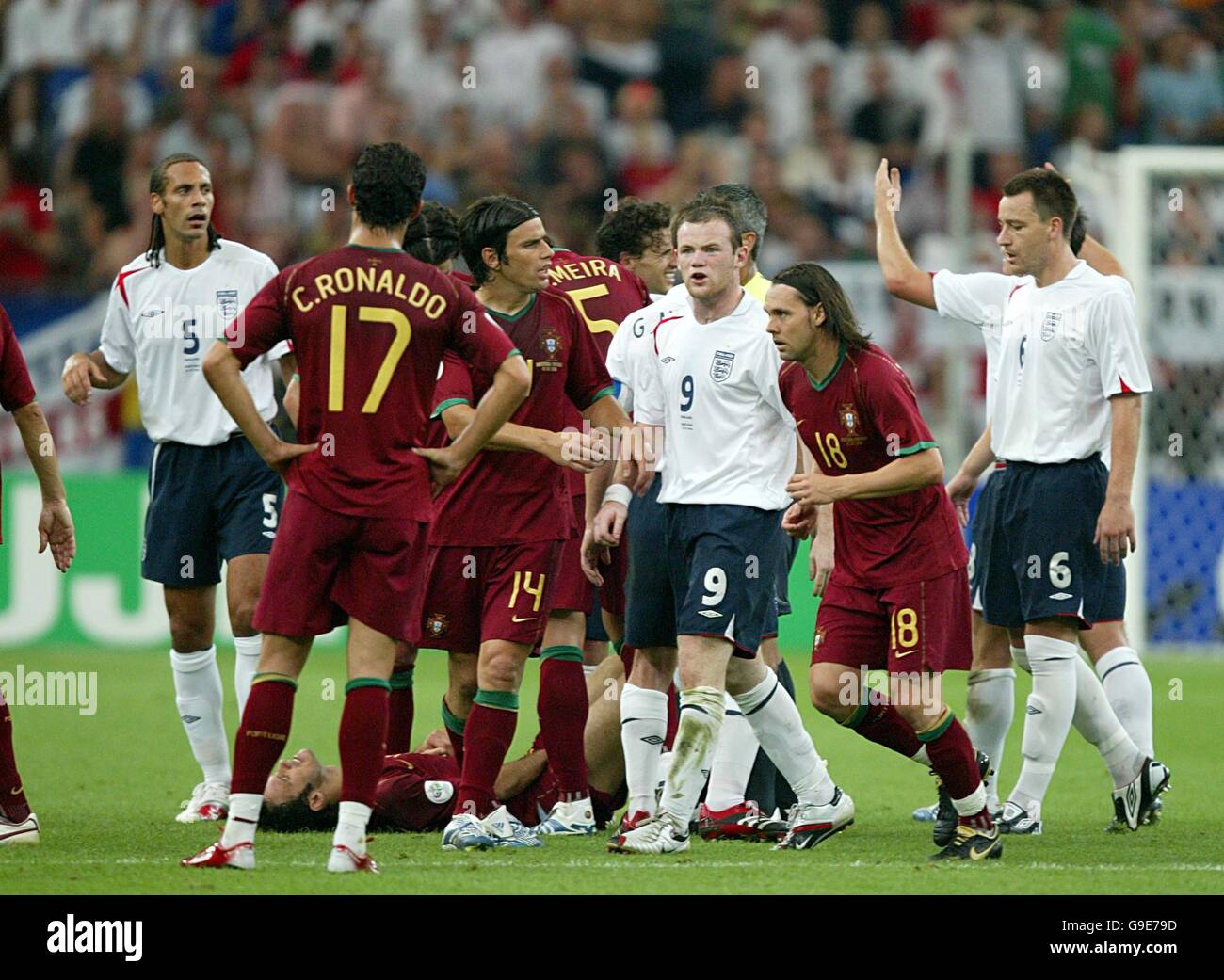 Soccer - 2006 FIFA World Cup Germany - Quarter Final - England v Portugal - AufSchalke Arena. England's Wayne Rooney is sent off for a foul on Portugal's Alberto Ricardo Carvalho Stock Photo
