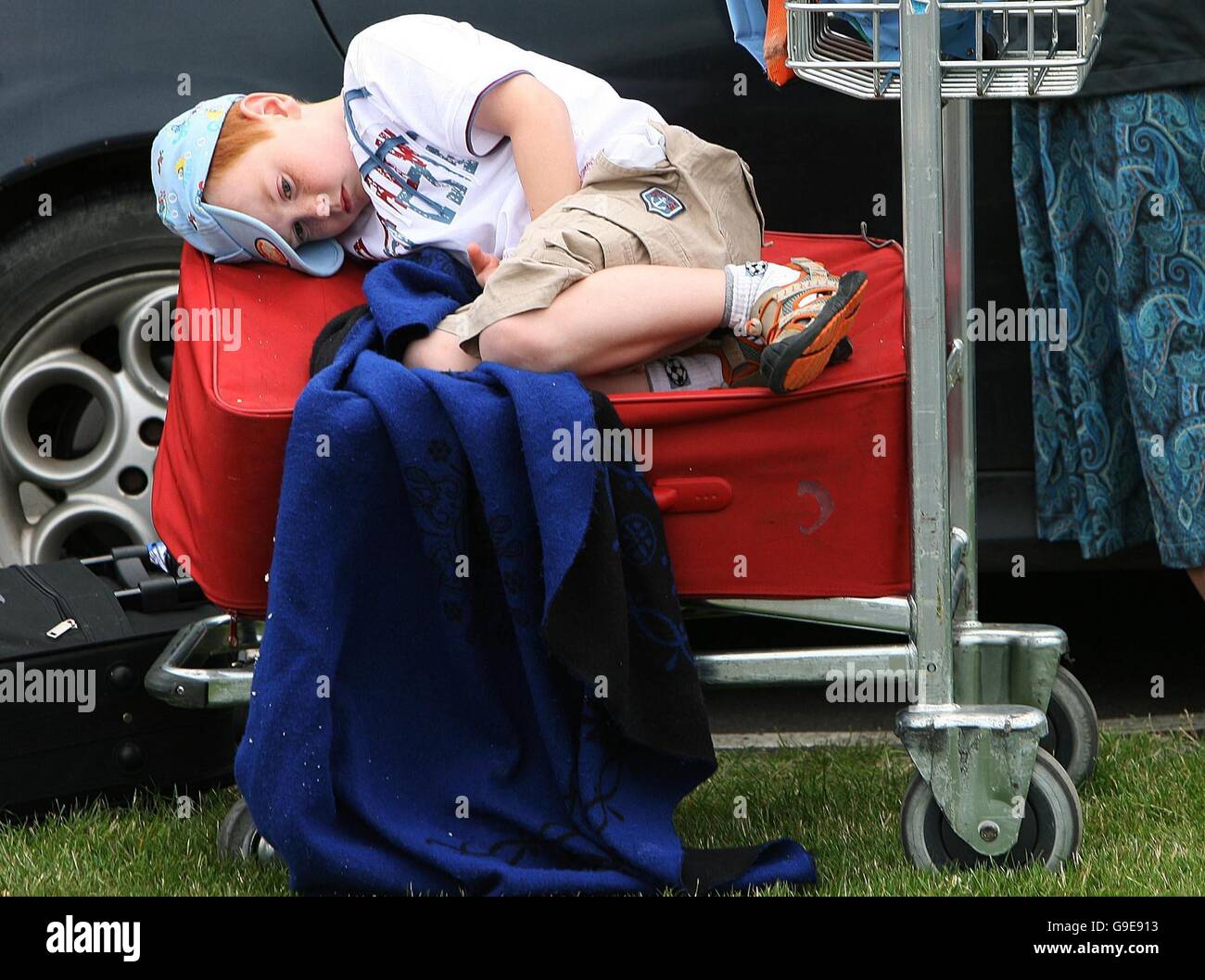 Dublin Airport security alert Stock Photo Alamy