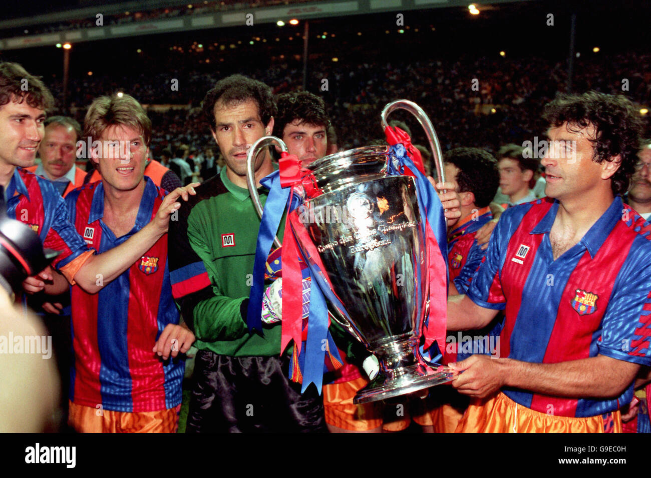 Soccer - European Cup Final - Barcelona v Sampdoria - Wembley Stadium,  London Stock Photo - Alamy