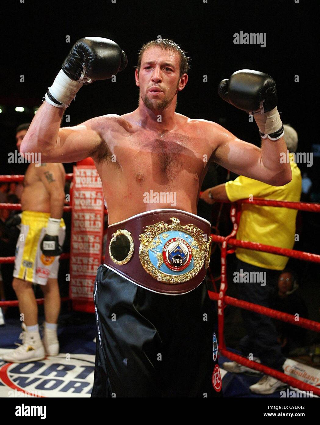 Boxing Millennium Stadium Cardiff Stock Photo Alamy