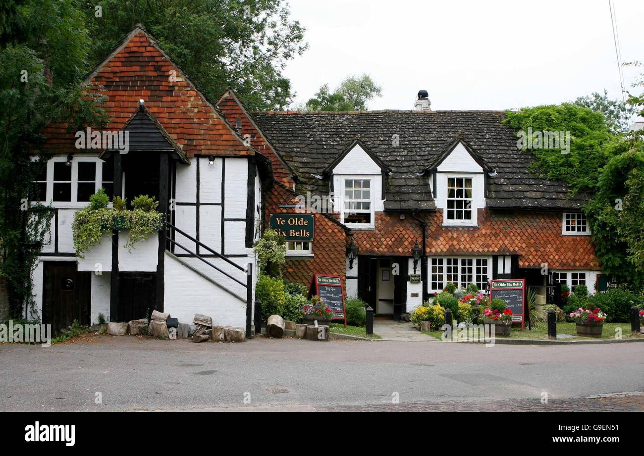 A general view of the Ye Olde Six Bells public house in Horley, Surrey. Stock Photo