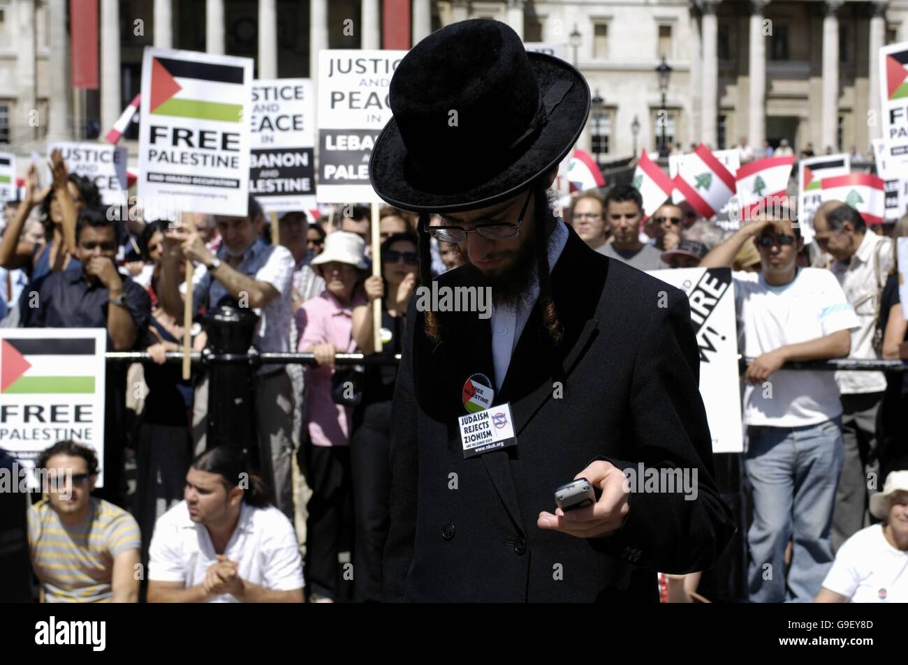 A rabbi wears a badge labelled hi-res stock photography and images - Alamy