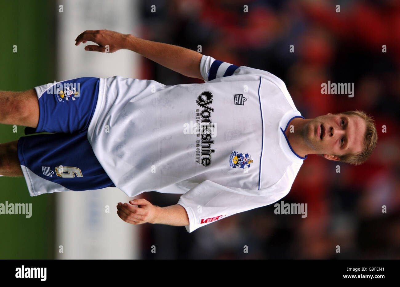 Soccer - Coca-Cola Football League One - Crewe Alexandra v Huddersfield Town - Gresty Road. Huddersfield Town's Nathan Clarke Stock Photo