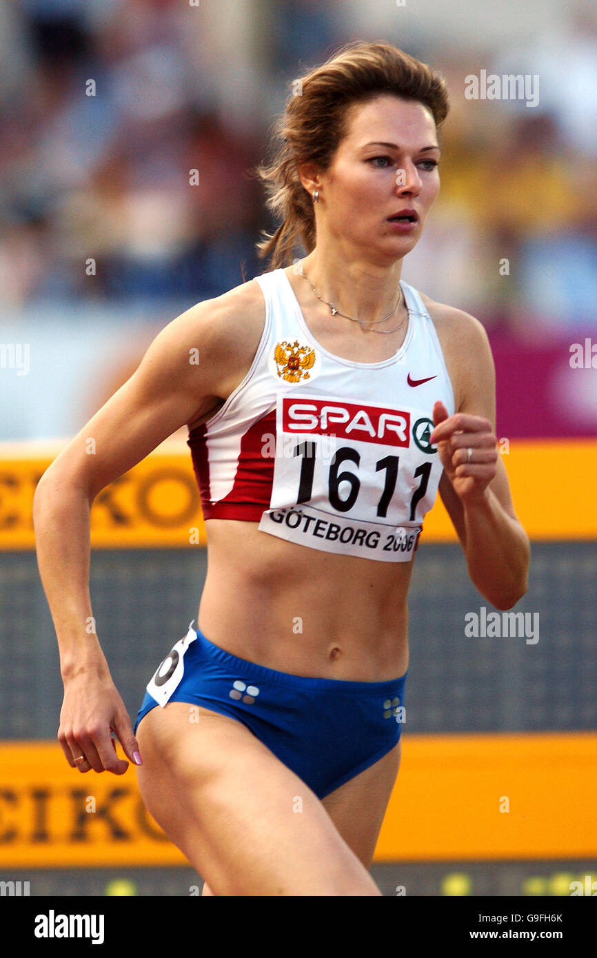 Russias olga kotlyarova competes in the 800m hi-res stock photography ...