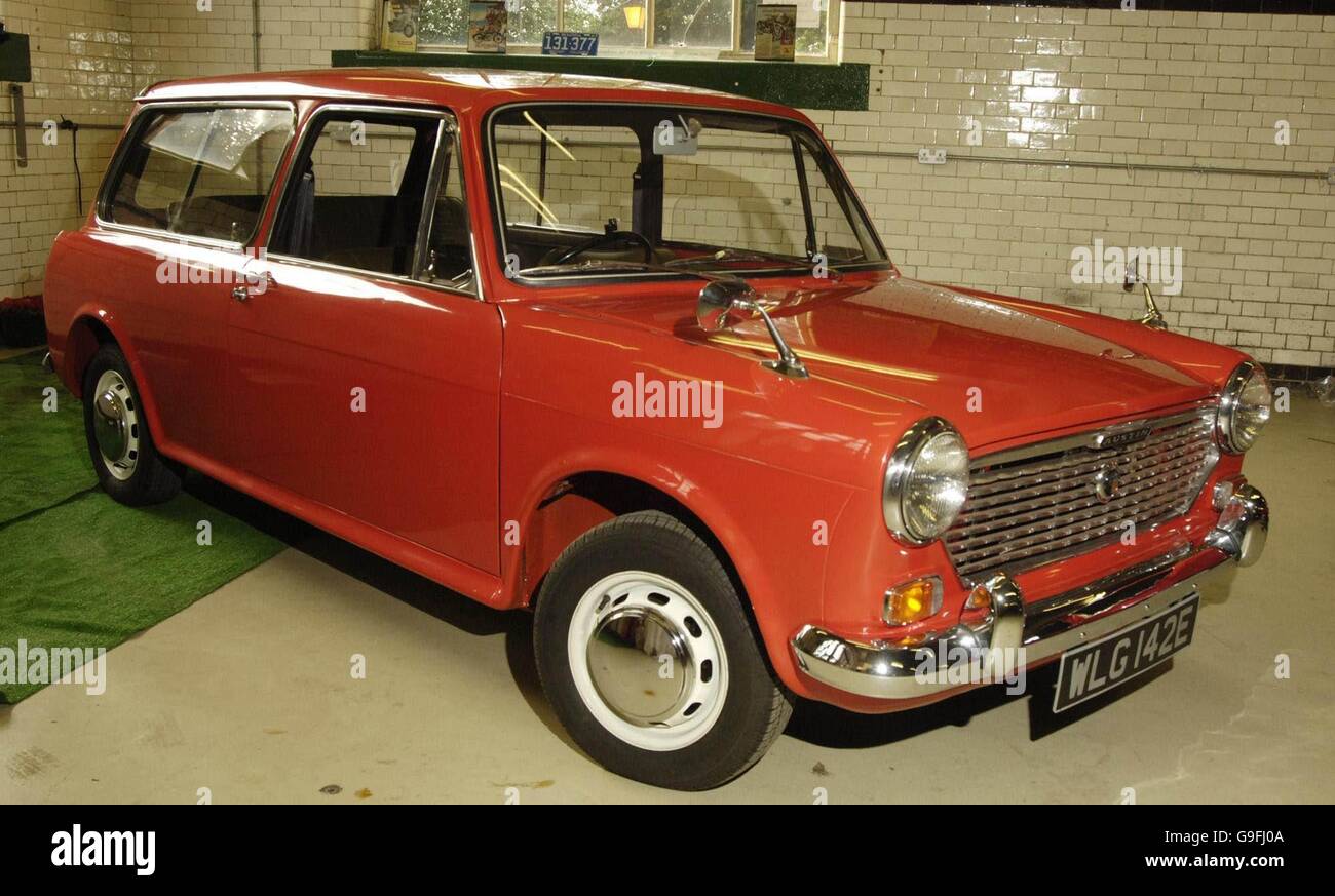 A 1973 Austin 1100 Estate at the Whitewebbs Museum of Transport in Enfield. Stock Photo