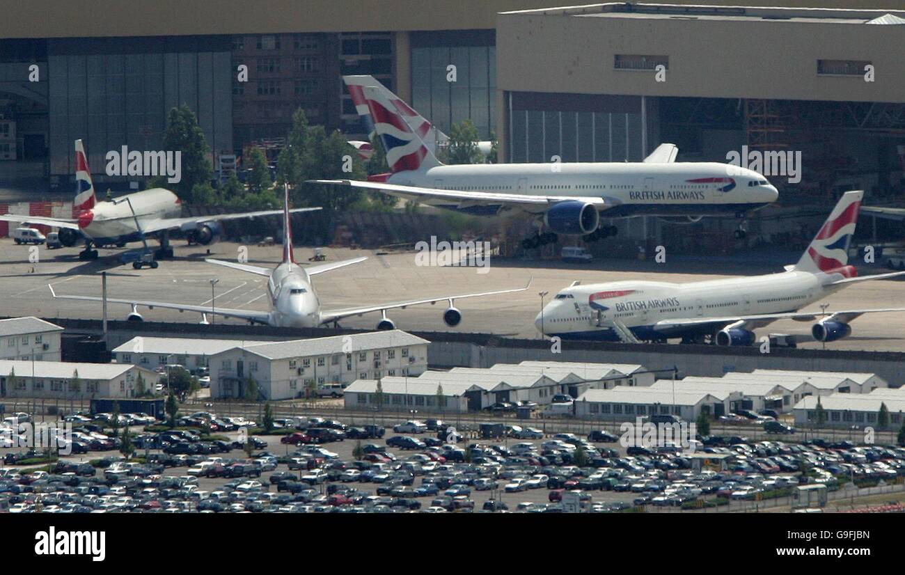 Police foil bombing campaign on UK flights. A British Airways aircraft lands at Heathrow Airport in London today. Stock Photo