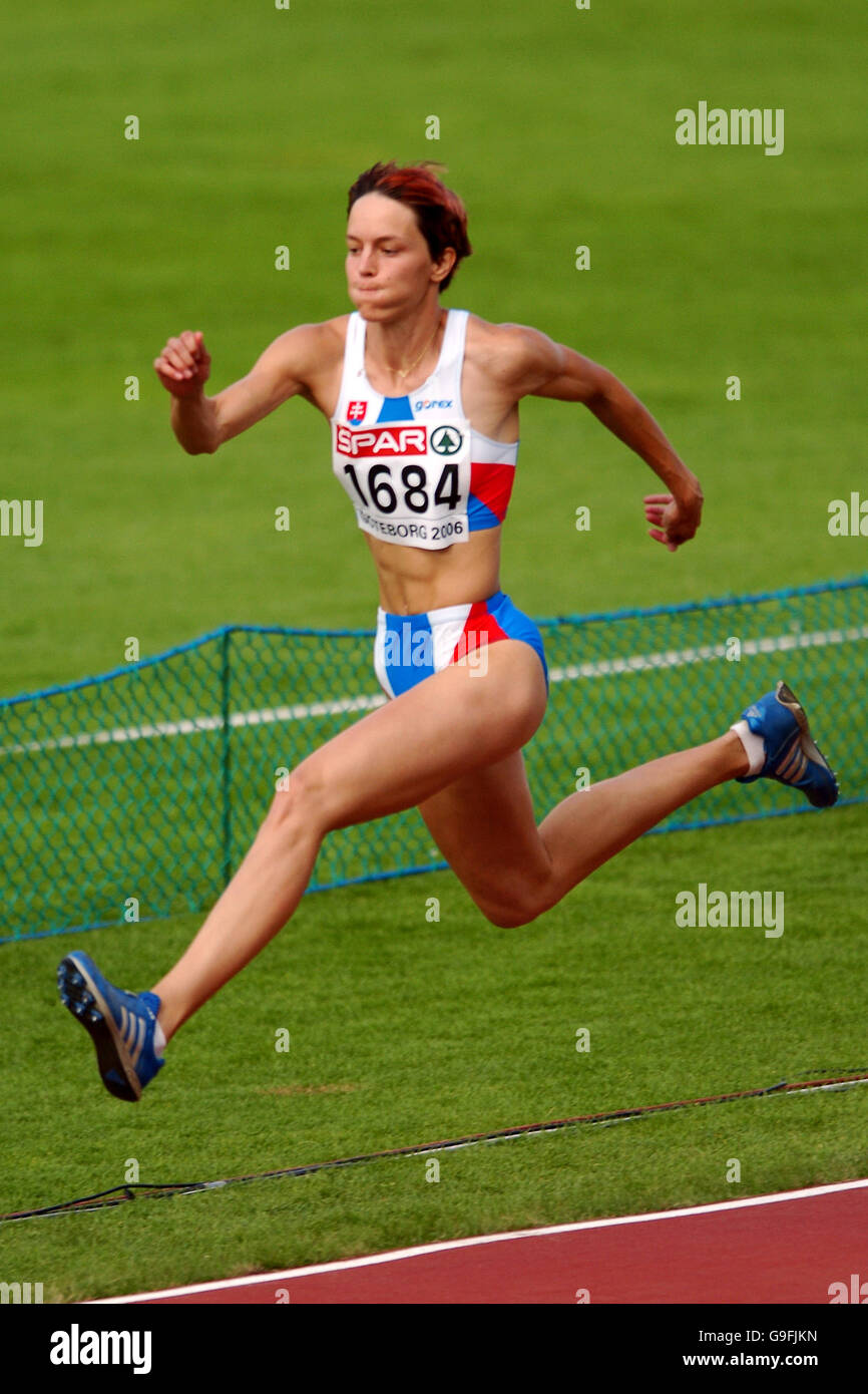 Slovakia's Dana Veldakova competes in the triple jump Stock Photo - Alamy
