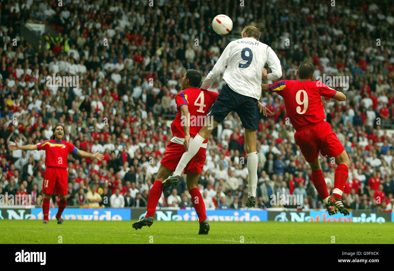 Soccer - UEFA European Championship 2008 Qualifying - Group E - England v Andorra - Old Trafford. England's Peter Crouch scores the 5th goal against Andorra Stock Photo