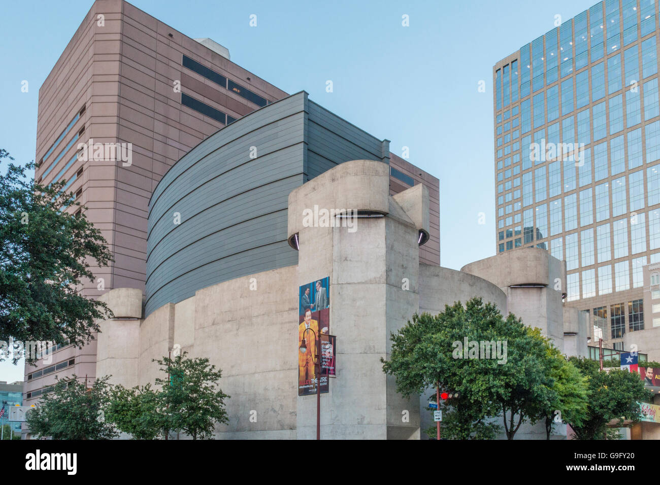 Alley Theatre with Allen Theatre Center (parking garage) behind it