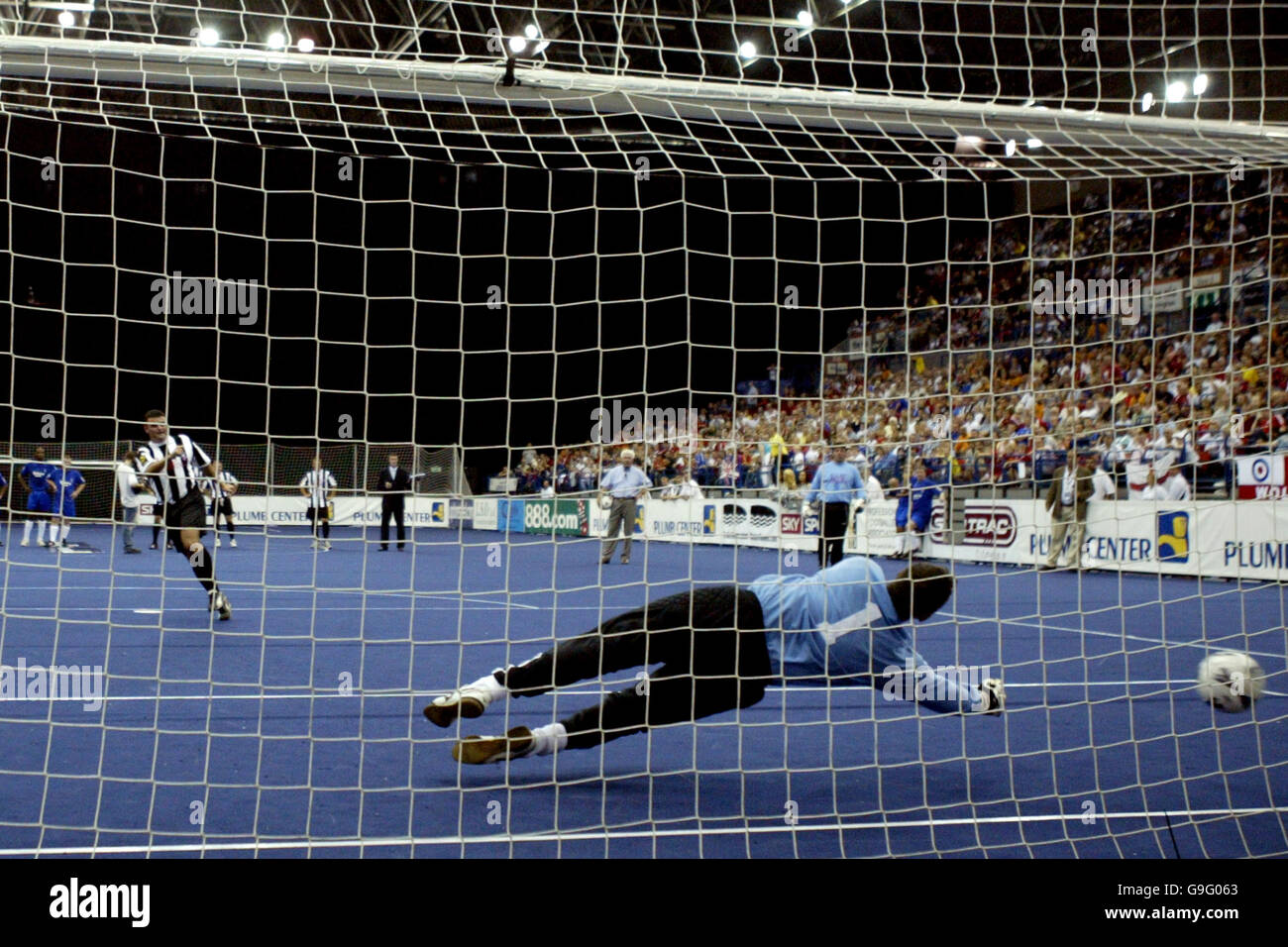 Action from the penalty shoot out between chelsea newcastle united hi