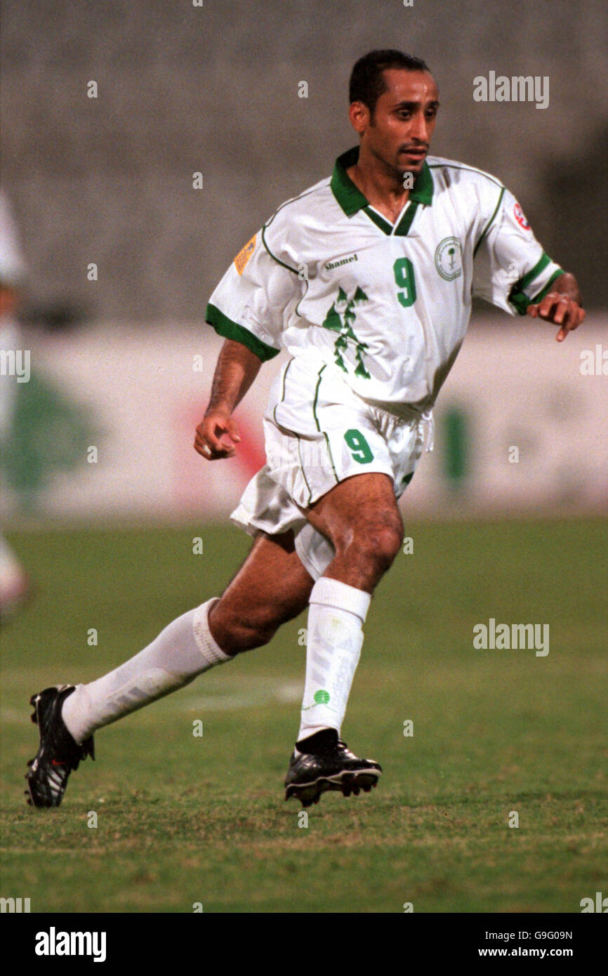 Soccer - Asian Cup Lebanon 2000 - Group C - Saudi Arabia v Qatar. Sami ...