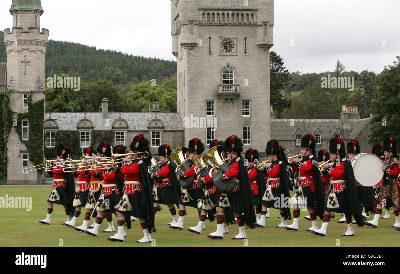 Pipes and drums band hires stock photography and images Alamy