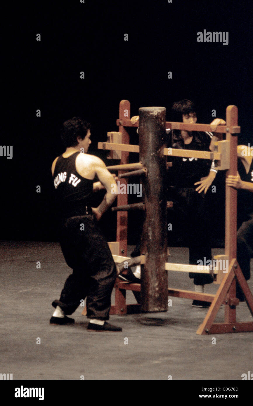 Martial Arts Kung Fu Exhibition Empire Pool, Wembley Stock Photo