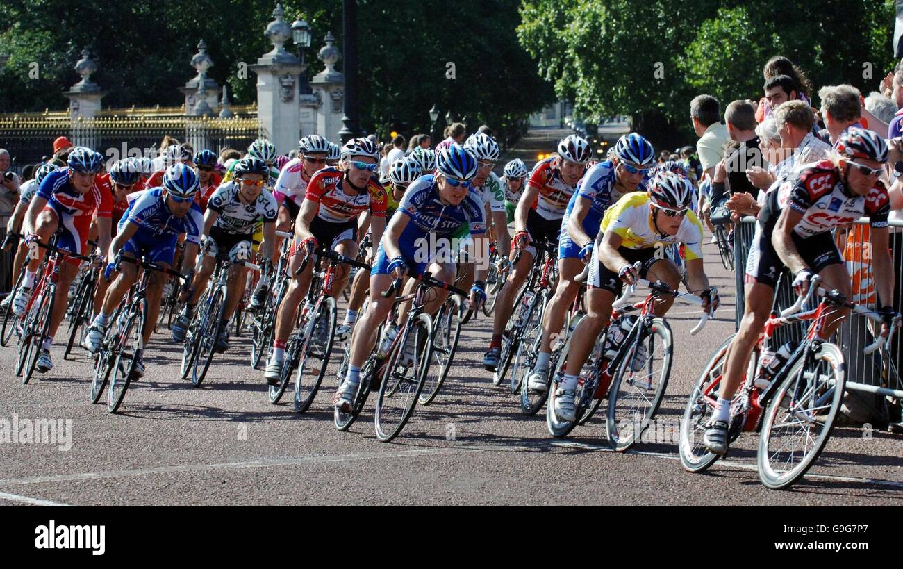 Cycling - Tour of Britain Stock Photo