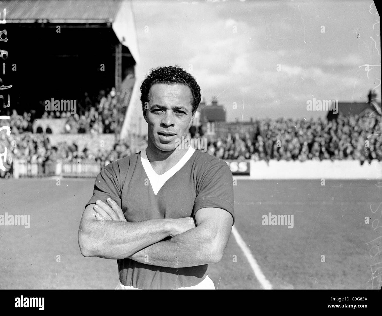 The Second Division Leyton Orient FC players line-up for a team... News Photo