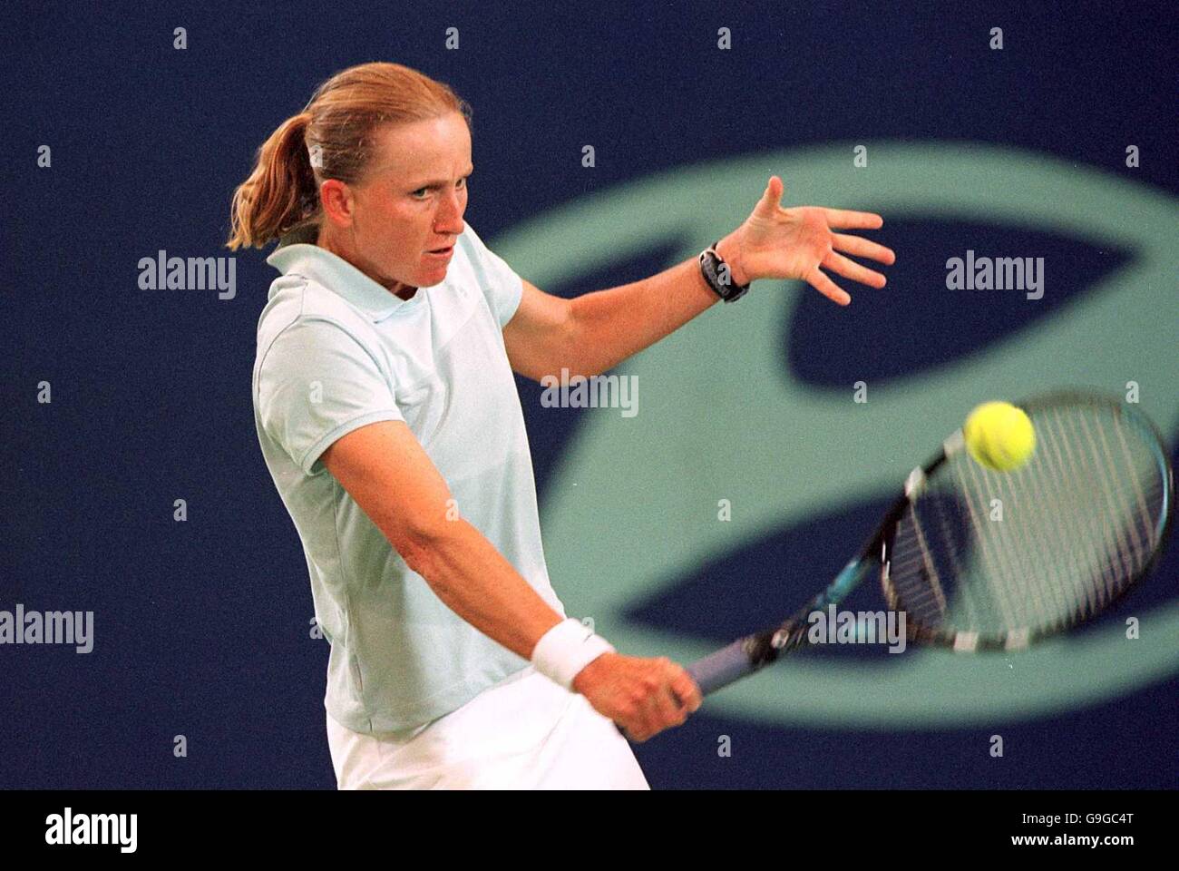 Tennis - Hopman Cup - Perth. Australia's Nicole Pratt in action against  South Africa's Amanda Coetzer Stock Photo - Alamy