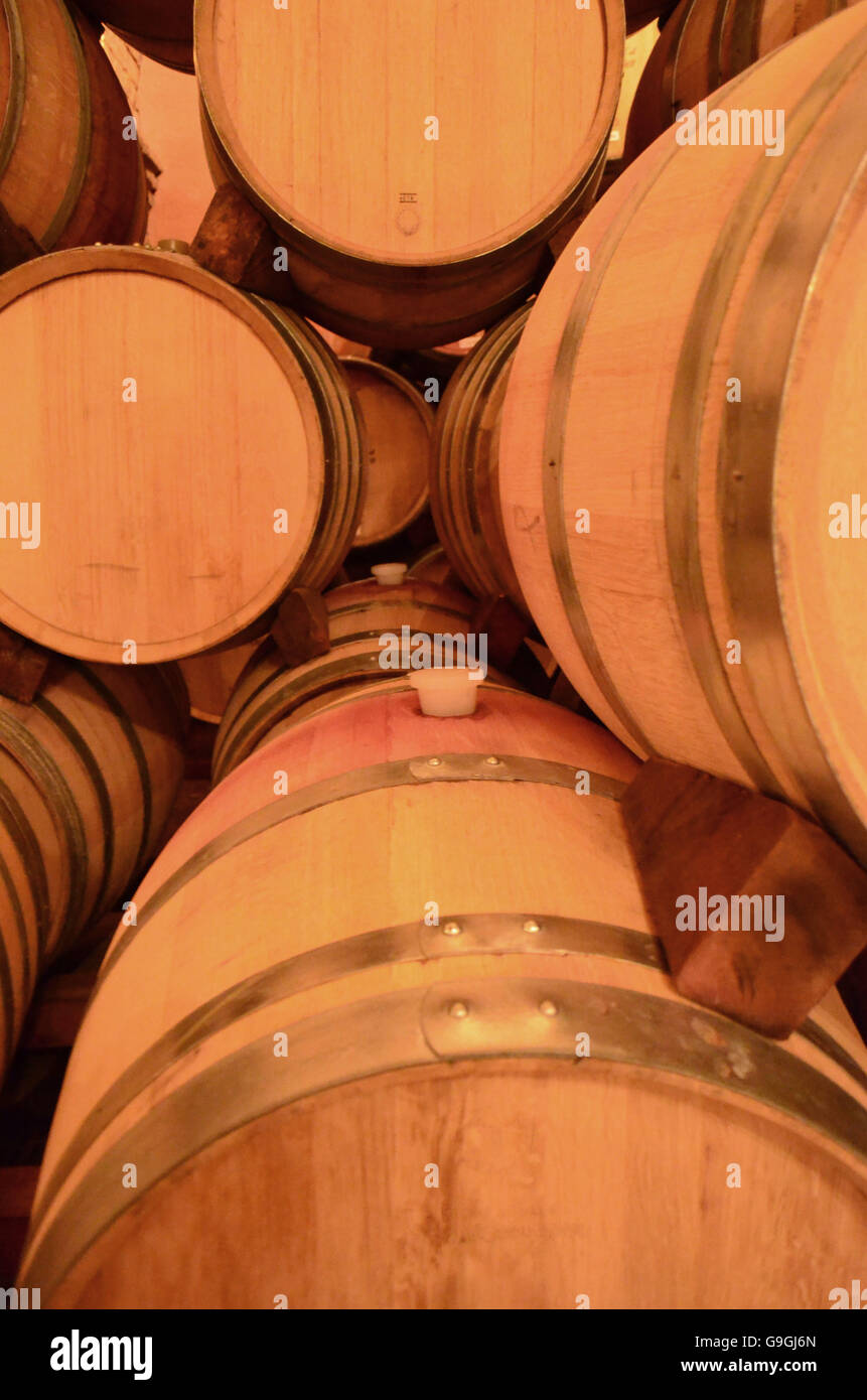 Barrel oak winery hi-res stock photography and images - Alamy