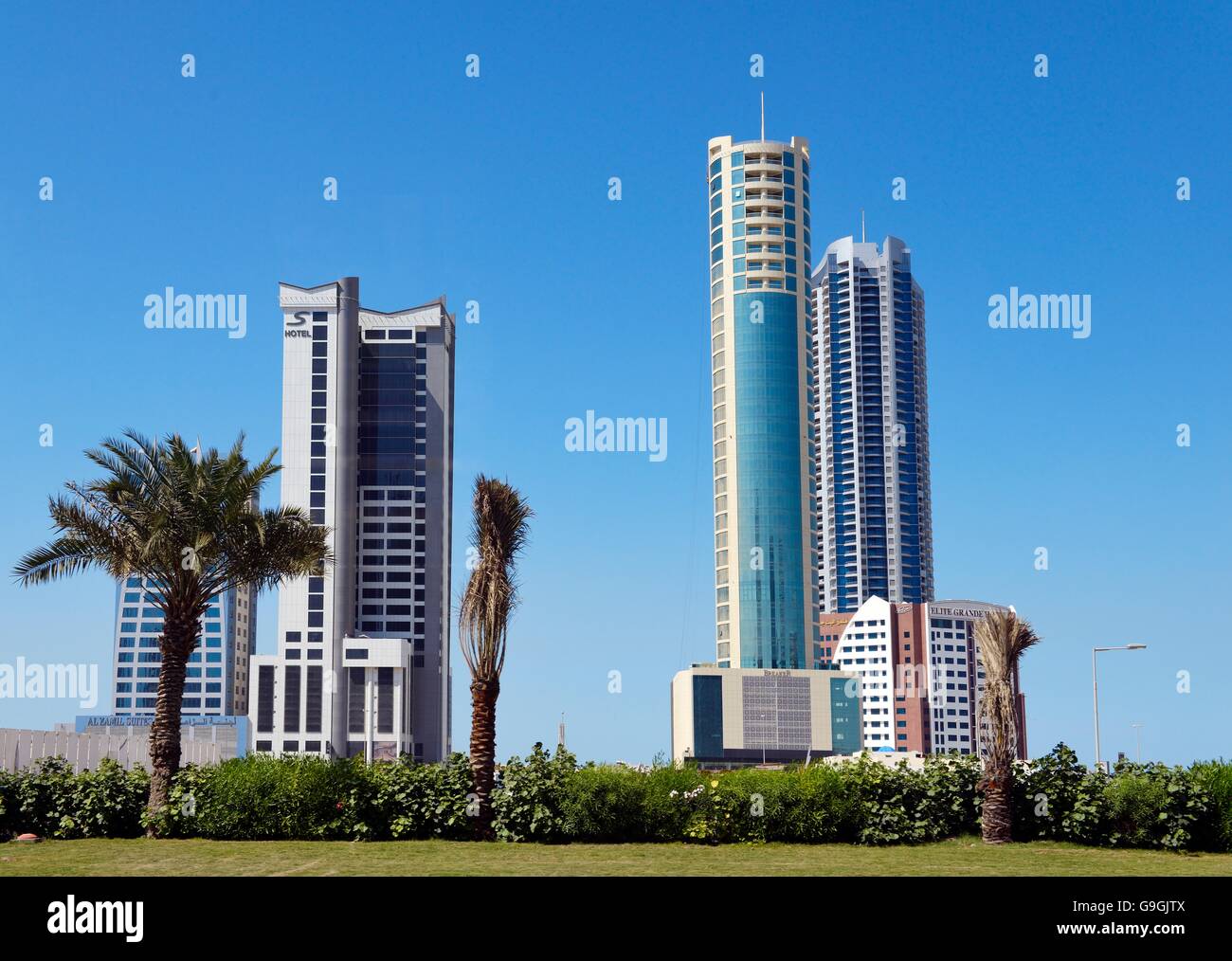 Manama, Bahrain. New hotels and apartments in rapidly developing Seef area. L-R S Hotel, The Breaker, Era Tower and Elite Grande Stock Photo