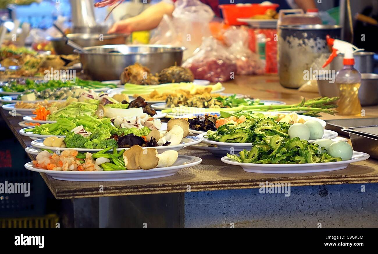Ready to cook Chinese dishes are sold at market in Taiwan Stock Photo