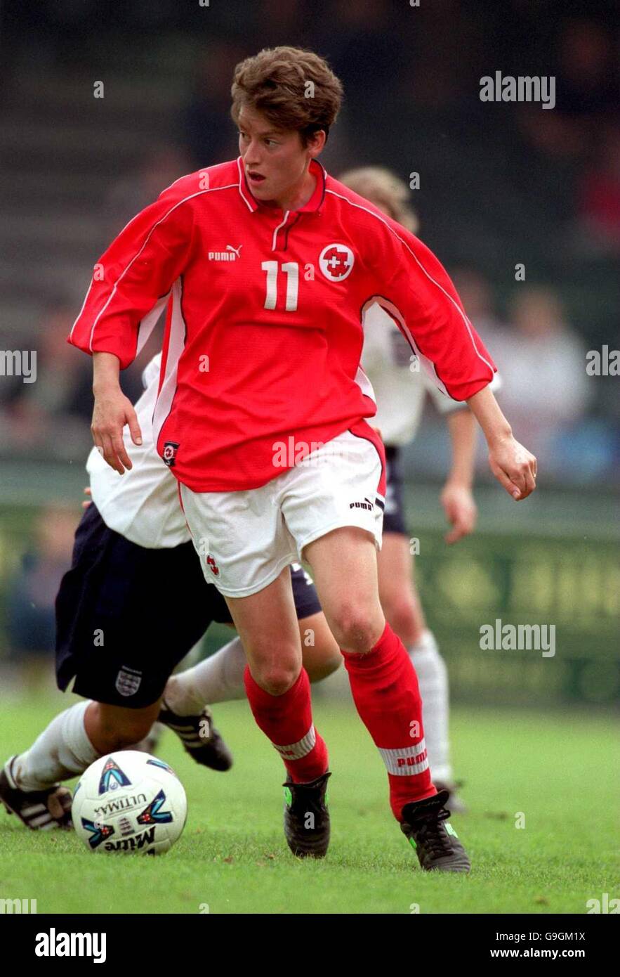 Women's Soccer - Euro 2001 Qualifier - Group Two - England v Switzerland. Anouk Macheret, Switzerland Stock Photo