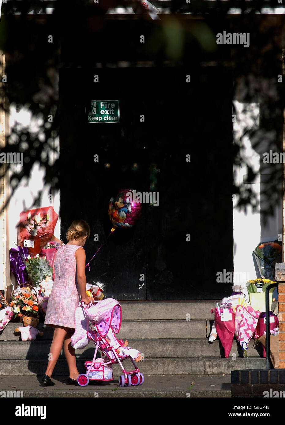 Baby killed by dog hires stock photography and images Alamy