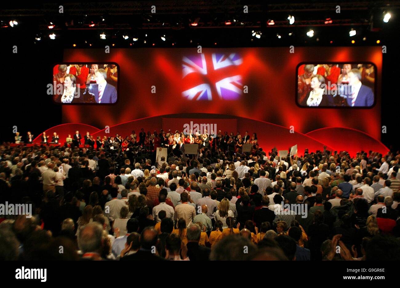 Prime Minister Tony Blair receives the applause of the Labour Party conference following his speech Stock Photo