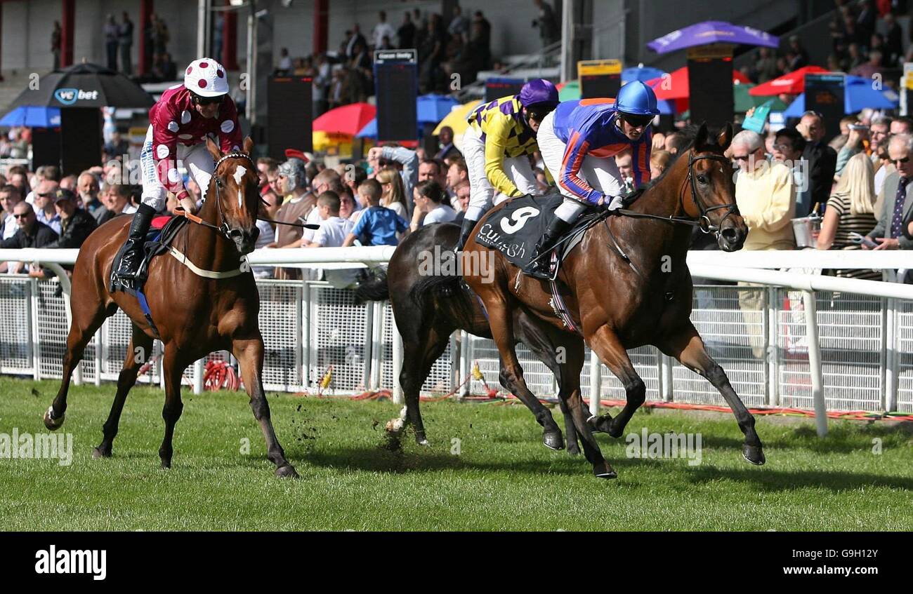 Racing - Curragh Stock Photo - Alamy