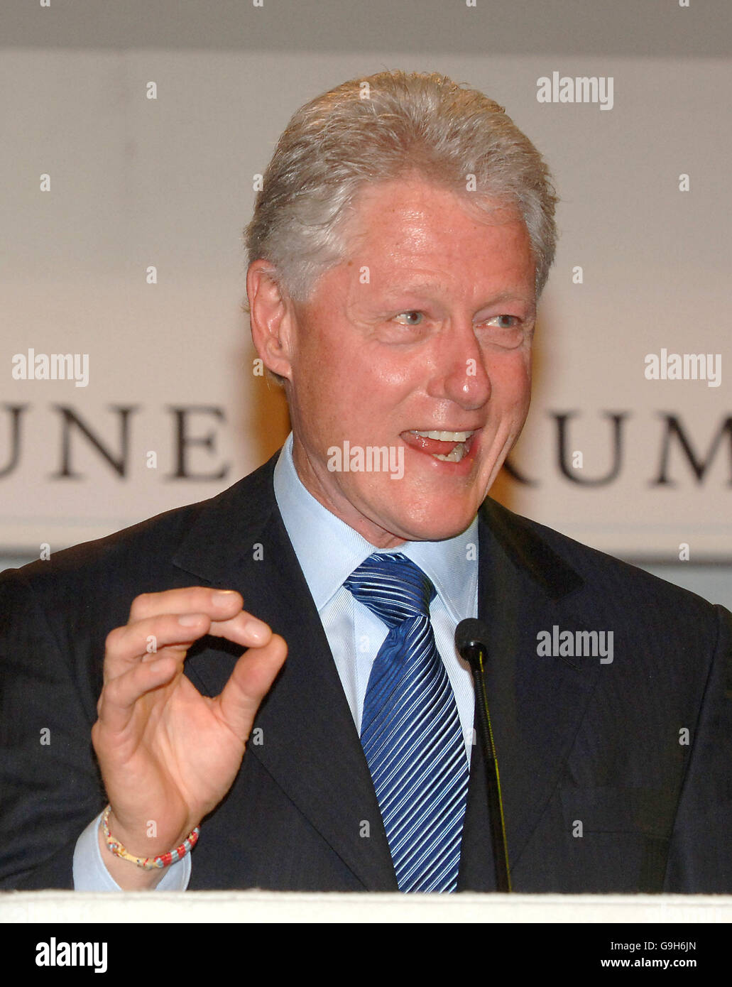 President Bill Clinton speaks at the Fortune Forum Summit in Old Billingsgate Market, central London. Picture date: Tuesday 26 September 2006. Photo credit should read: Ian West/PA Stock Photo