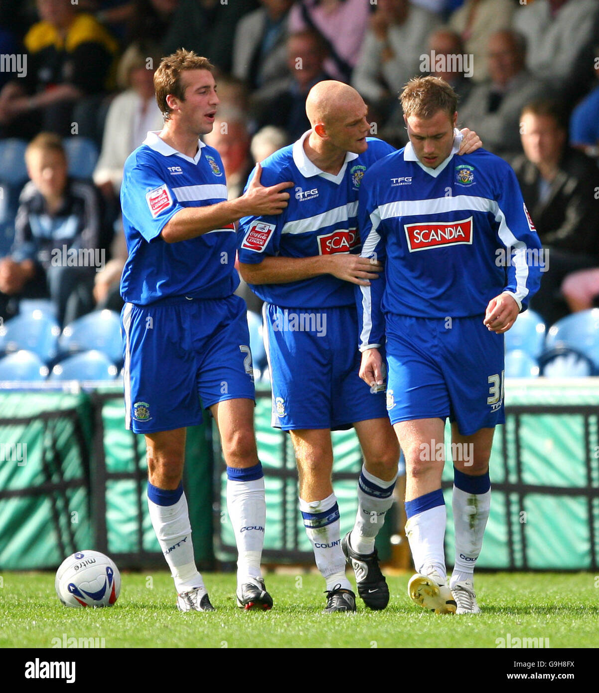 Soccer - Coca-Cola Football League Two - Stockport County v 
