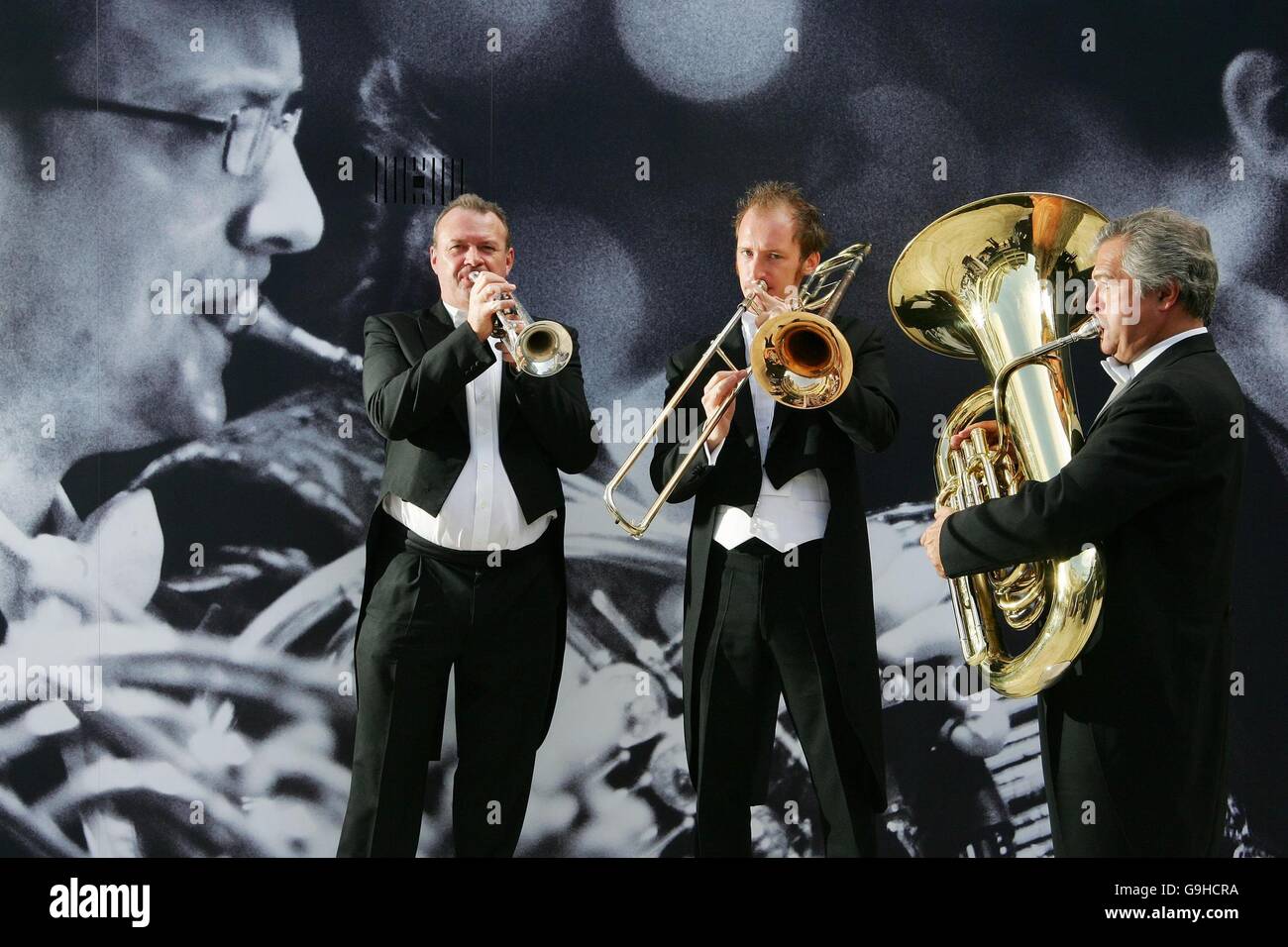 Brass section in orchestra hi-res stock photography and images - Alamy