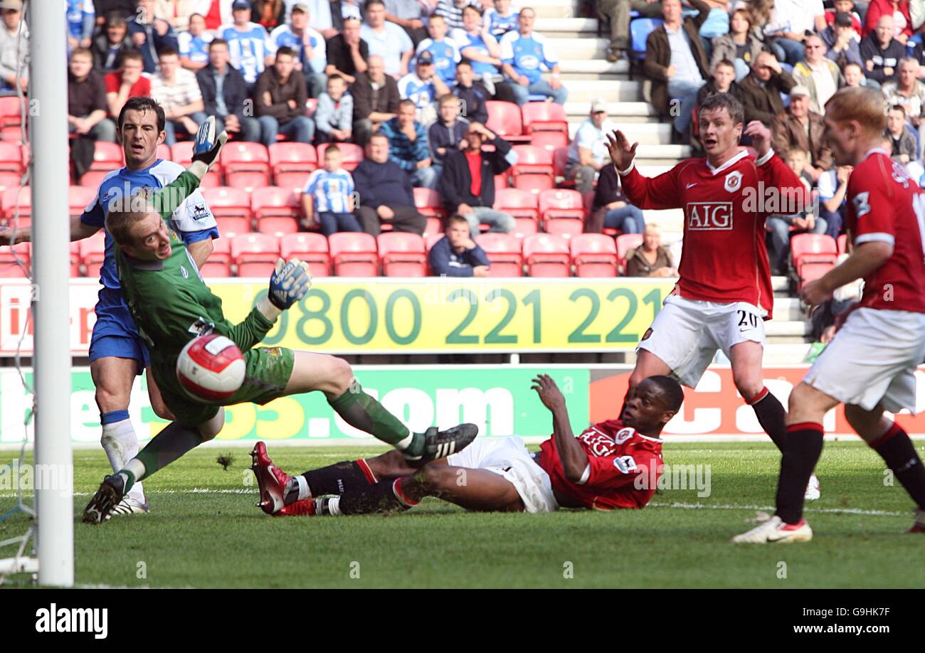 Soccer FA Barclays Premiership Wigan Athletic v Manchester United