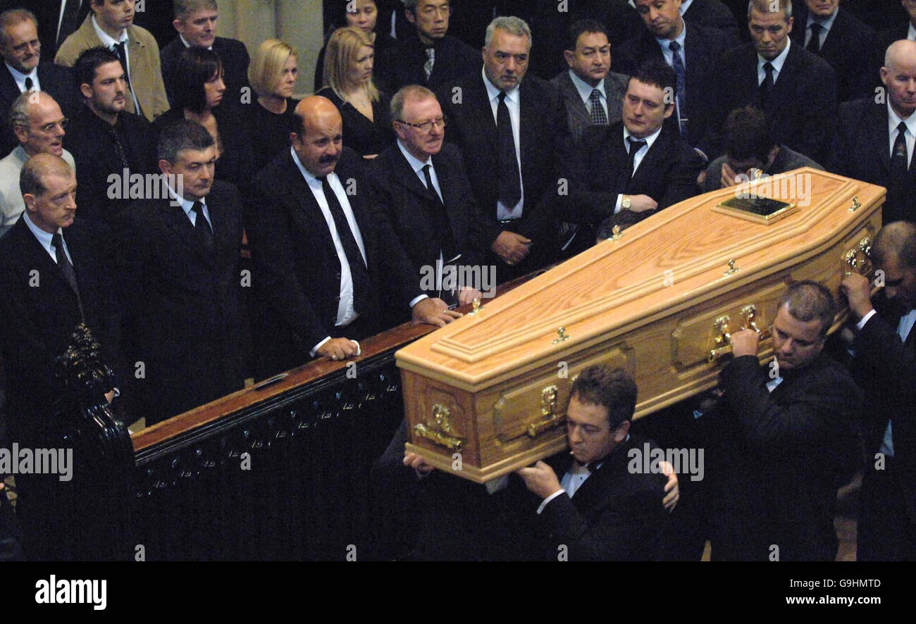 Paul Hunter funeral Stock Photo Alamy