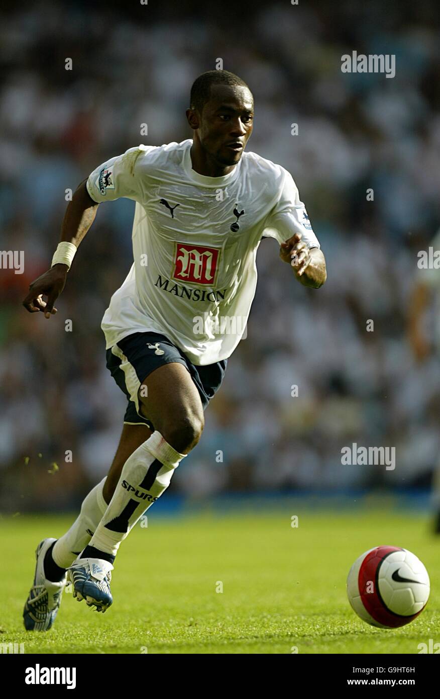 Soccer - FA Barclays Premiership - Tottenham Hotspur v Fulham - White Hart Lane. Didier Zokora, Tottenham Hotspur Stock Photo