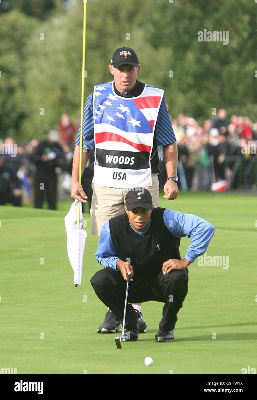 Tiger woods steve williams caddy hi-res stock photography and images - Alamy