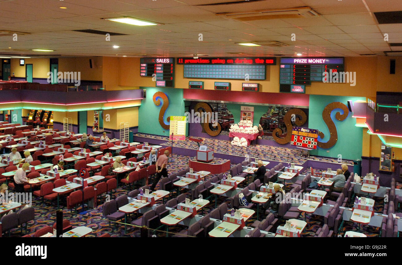 The mecca bingo hall in reading hires stock photography and images Alamy