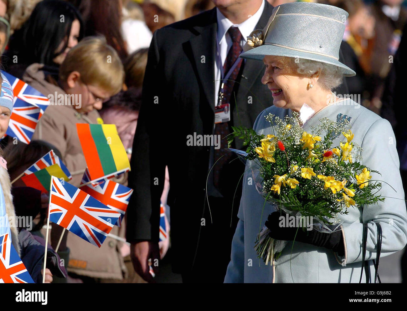 Britain's Queen Elizabeth II meets well wishers gathered in Rotuse Square outside the Town Hall in Vilnius, Lithuania. Stock Photo