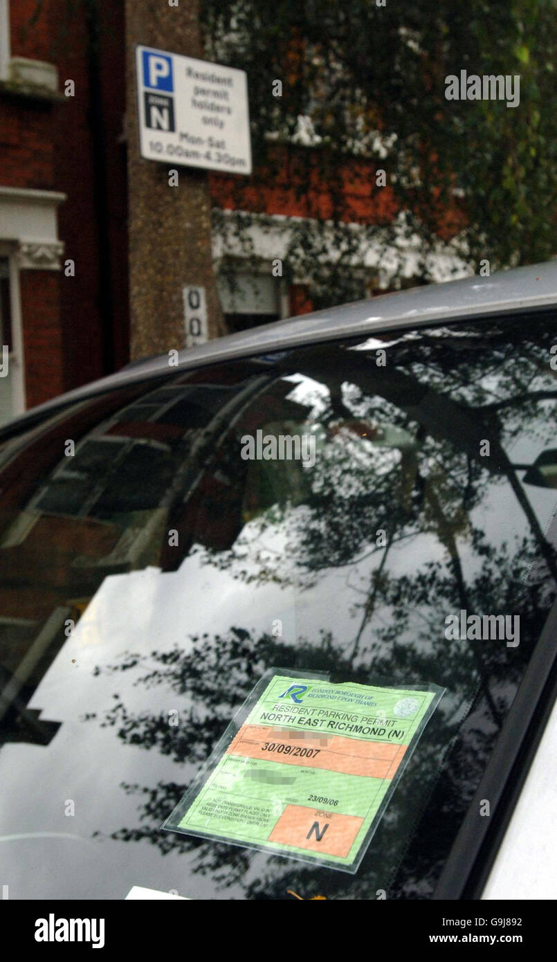 Residents parking hires stock photography and images Alamy