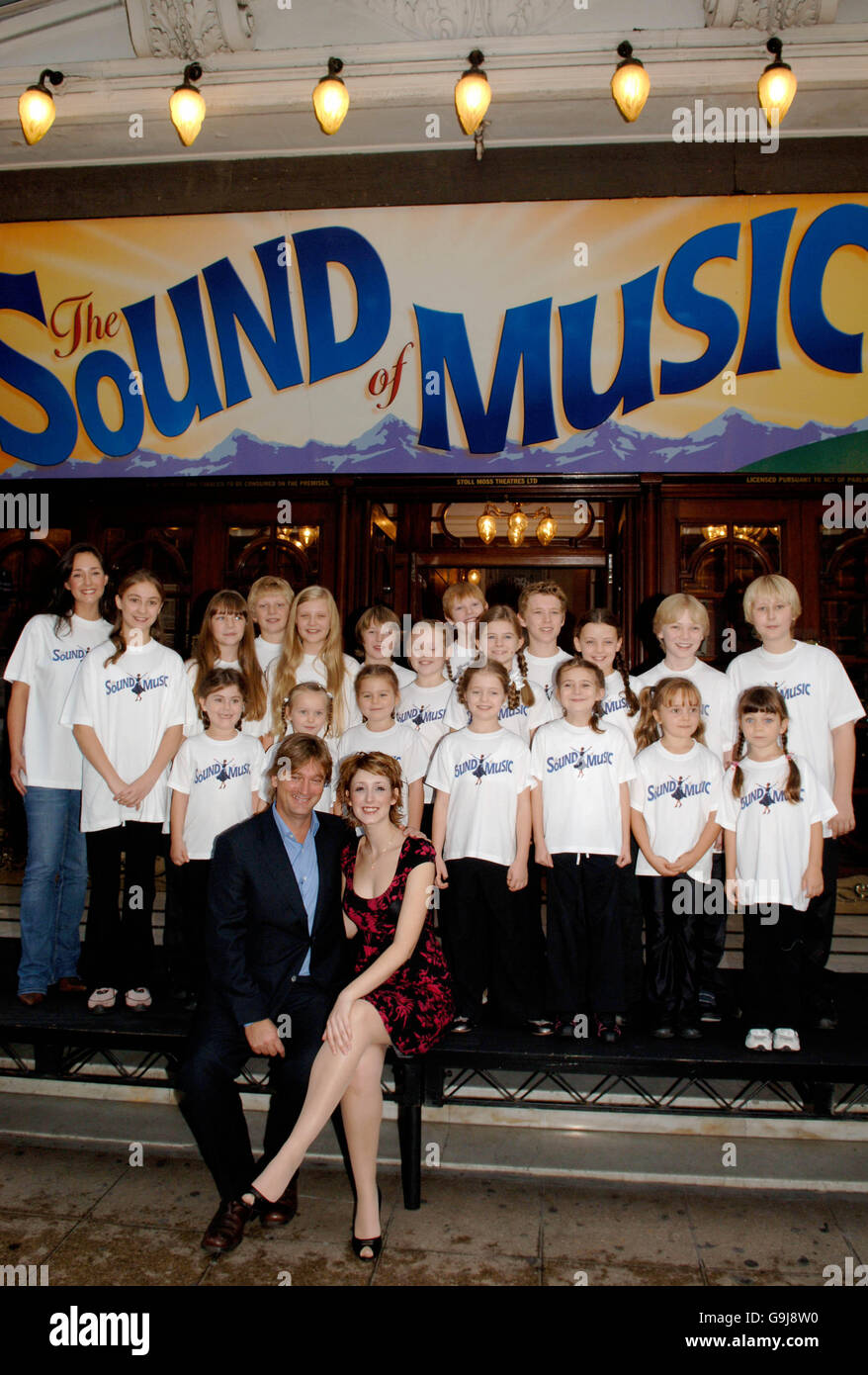 The cast, including lead actors Simon Shepherd and Connie Fisher (front) during a photocall for the stage musical 'The Sound of Music', at The London Palladium in central London. Stock Photo