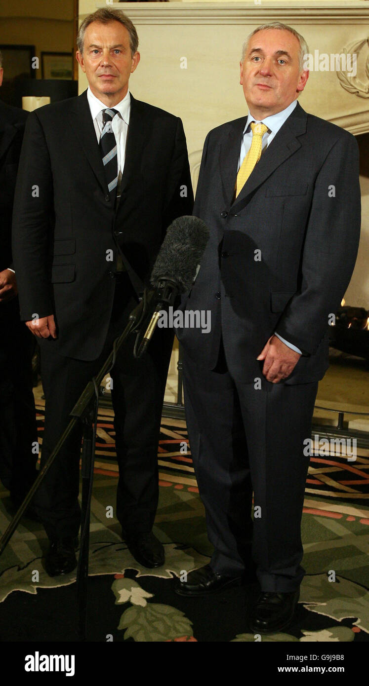 Britain's Prime Minister Tony Blair (left) And Irish Taoiseach Bertie ...