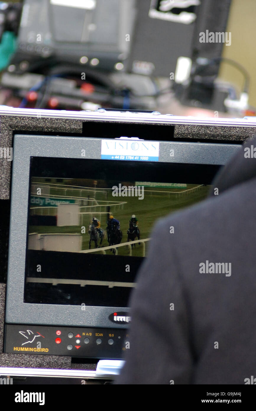 Horse Racing Cheltenham The Open. TV screen Stock Photo Alamy