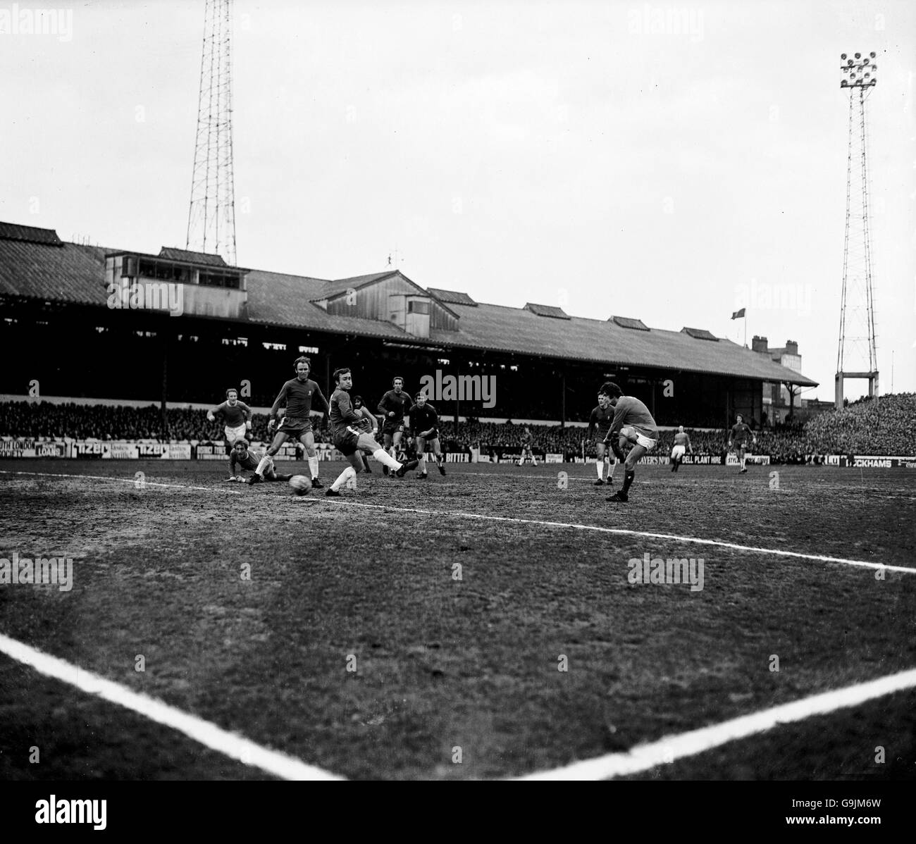 Soccer - Football League Division One - Chelsea v Manchester United ...
