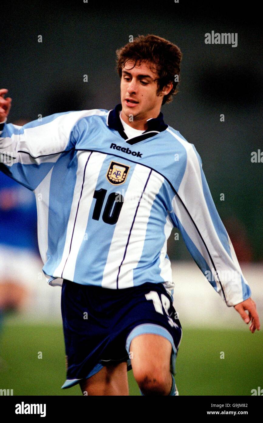 Pablo aimar hi-res stock photography and images - Alamy