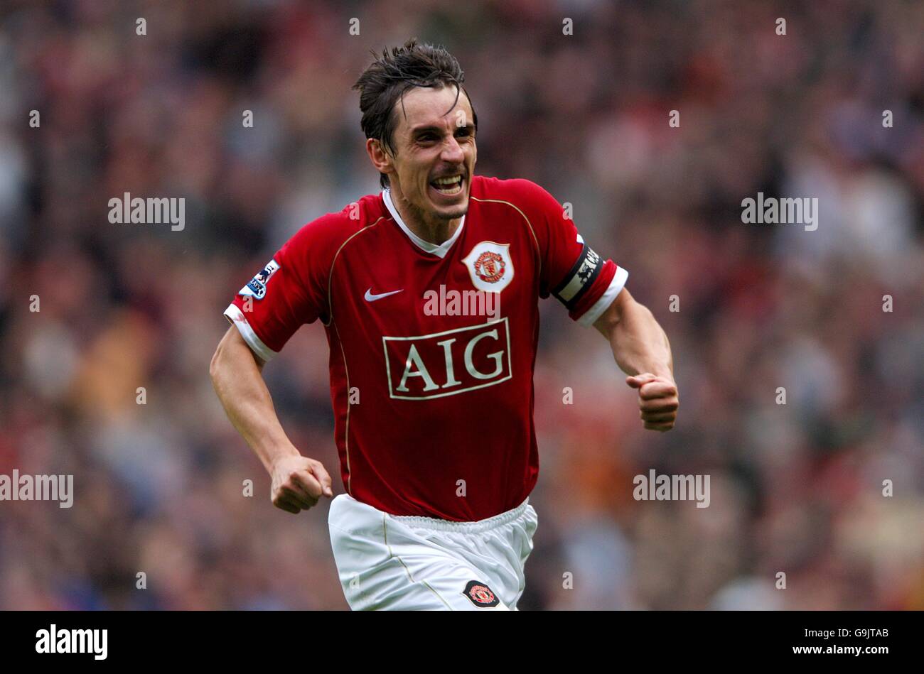 Gary neville goal hi-res stock photography and images - Alamy
