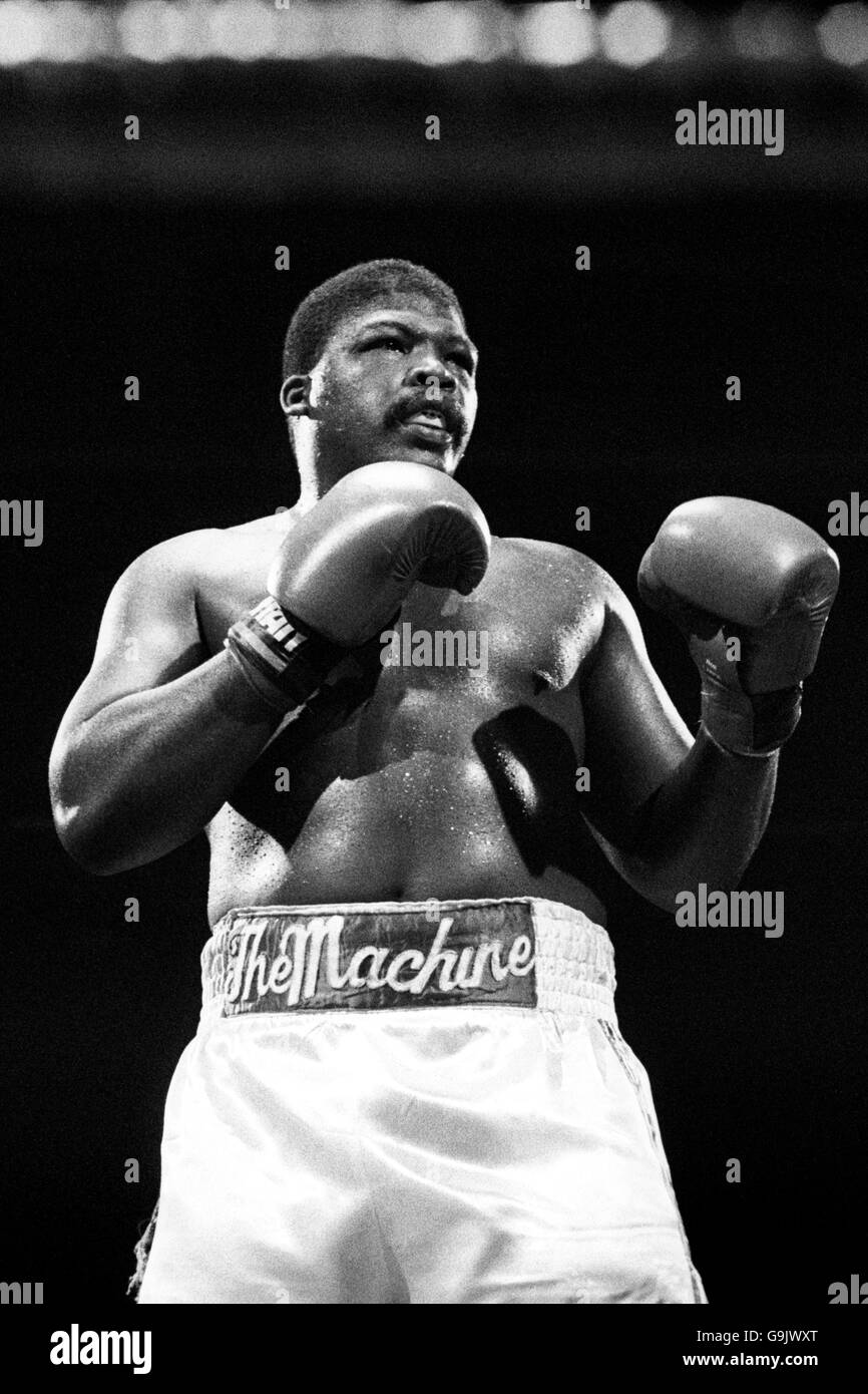 Noel boxer hi-res stock photography and images - Alamy